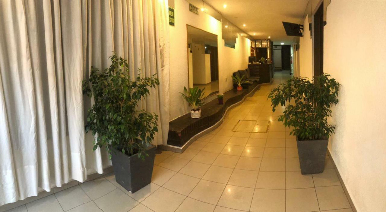Aparthotel Apart Loren à Córdoba Extérieur photo