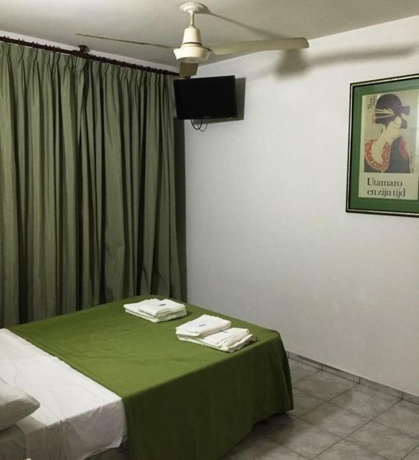 Aparthotel Apart Loren à Córdoba Extérieur photo